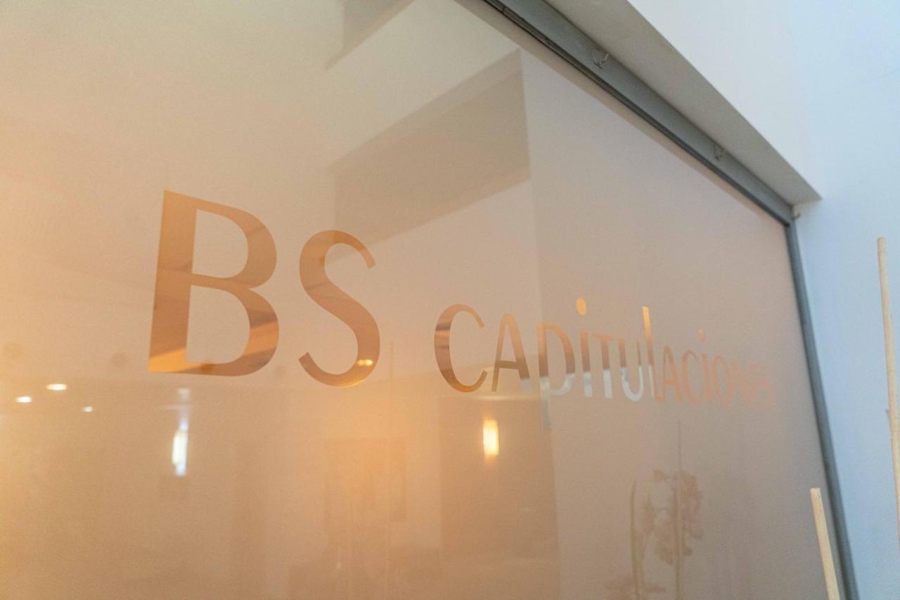 Bs Capitulaciones Santafé Eksteriør bilde